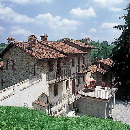 Сasa de vacaciones Mansion In Langhe With Pool And Winery Charm Bastia Mondovì