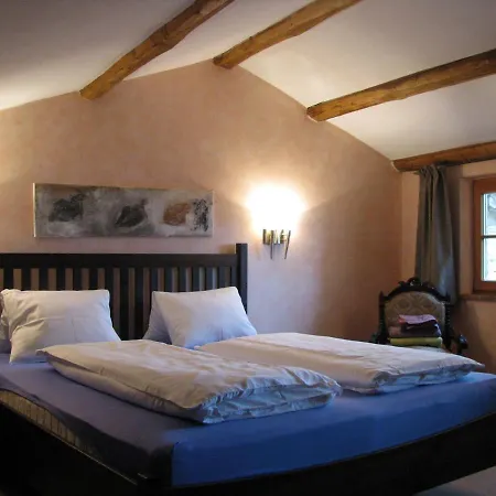 Mansion In Langhe With Pool And Winery Charm Сasa de vacaciones
